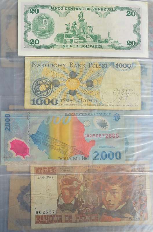 for sale all world old and new antique currency note and coin (17)