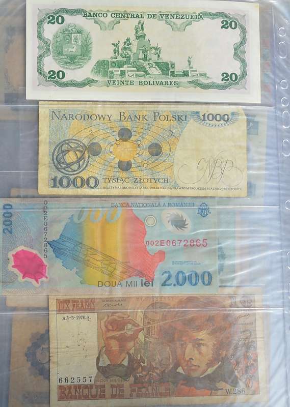 for sale all world old and new antique currency note and coin (61)