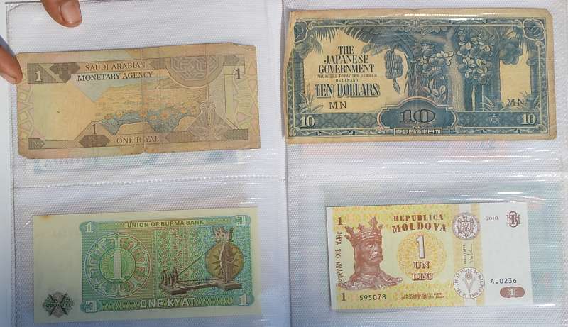 for sale all world old and new antique currency note and coin (93)