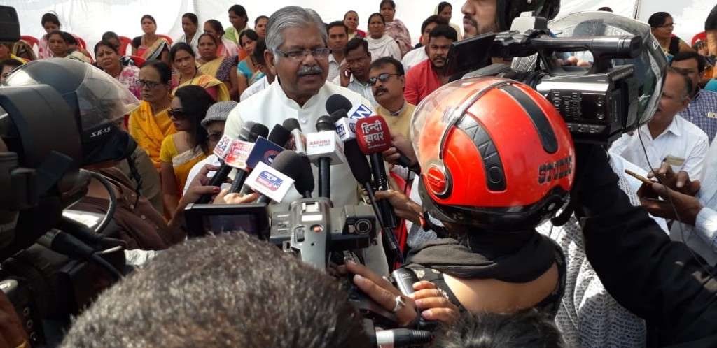 chhattisgarh bjp team member attack to raipur journalist suman pandey, protest for justice 2